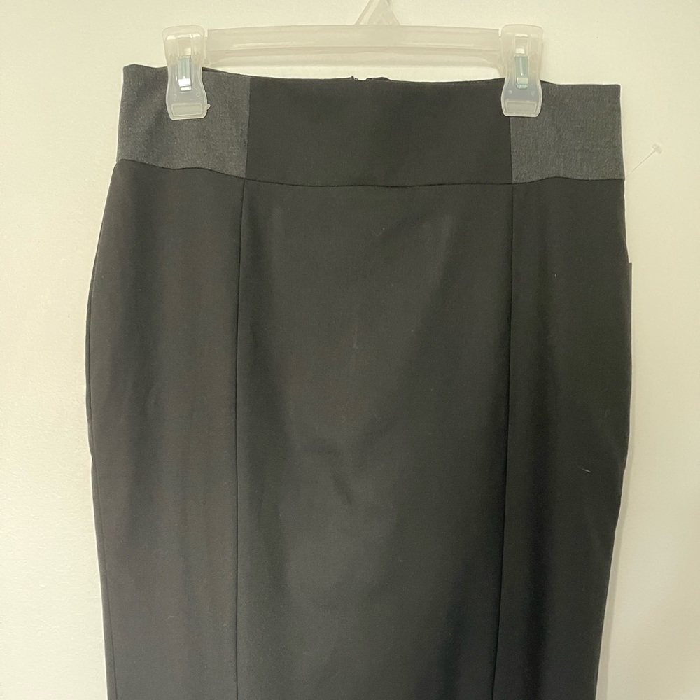 New RW & CO black skirt